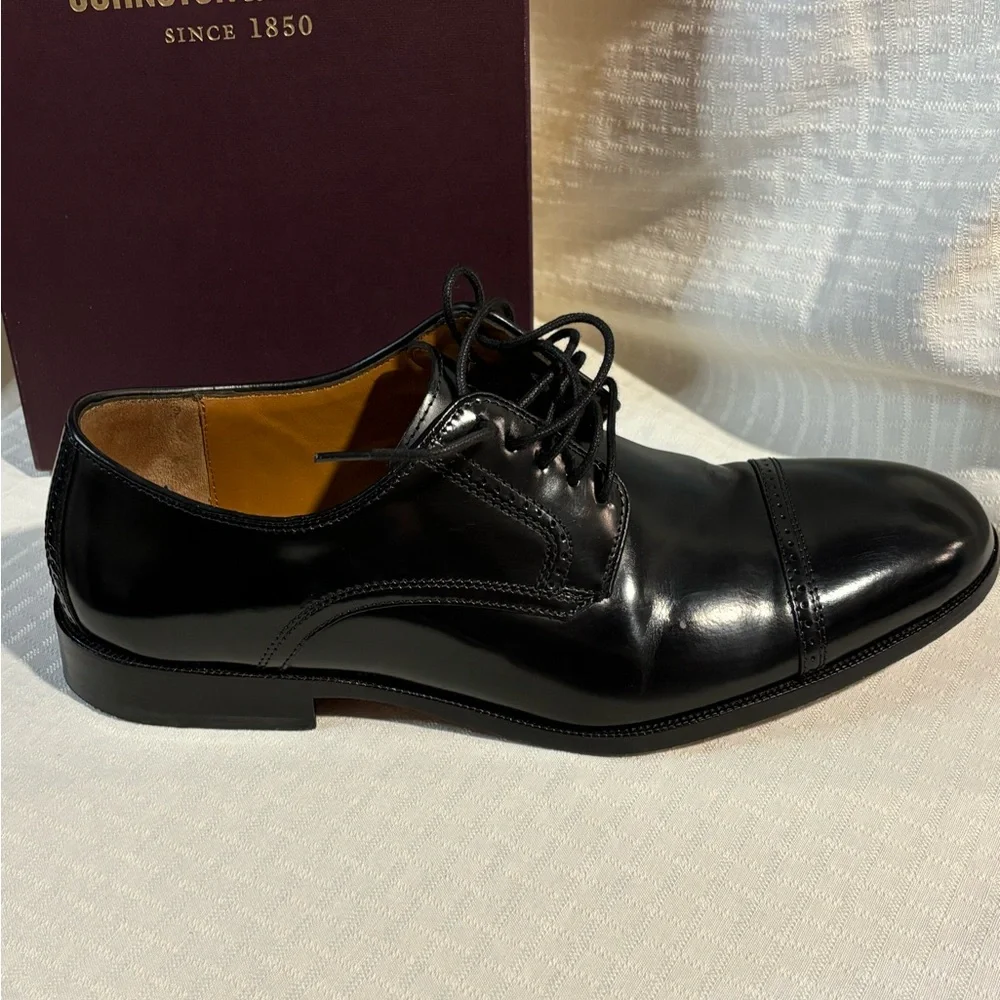 Johnston and Murphy sheep skin leather‎ 11.5 men’s shoes